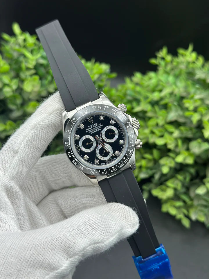 Rolex Daytona 40 mm Black Dial Diamond Markers Silver Oysterflex