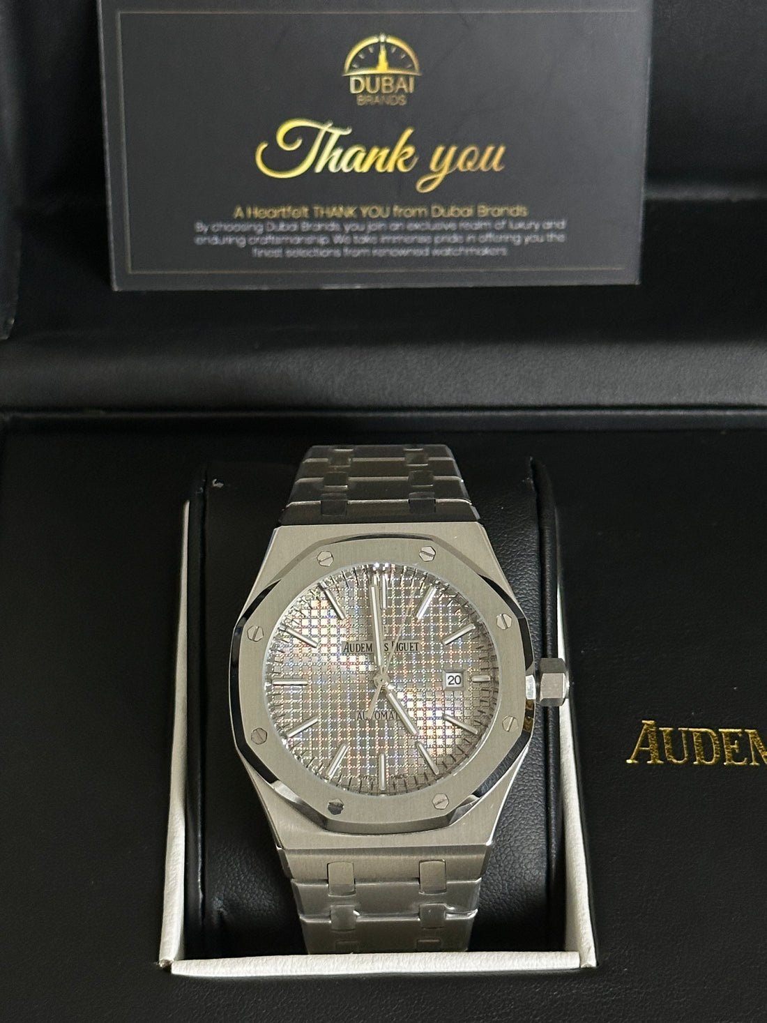 Audemars Piguet Royal Oak 41mm – Silver Dial – Full Stainless Steel