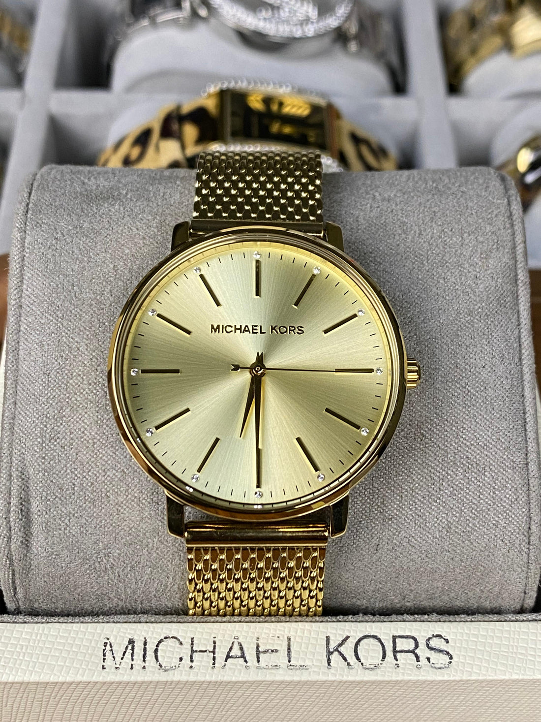 Michael Kors – Gold Dial – Mesh Bracelet