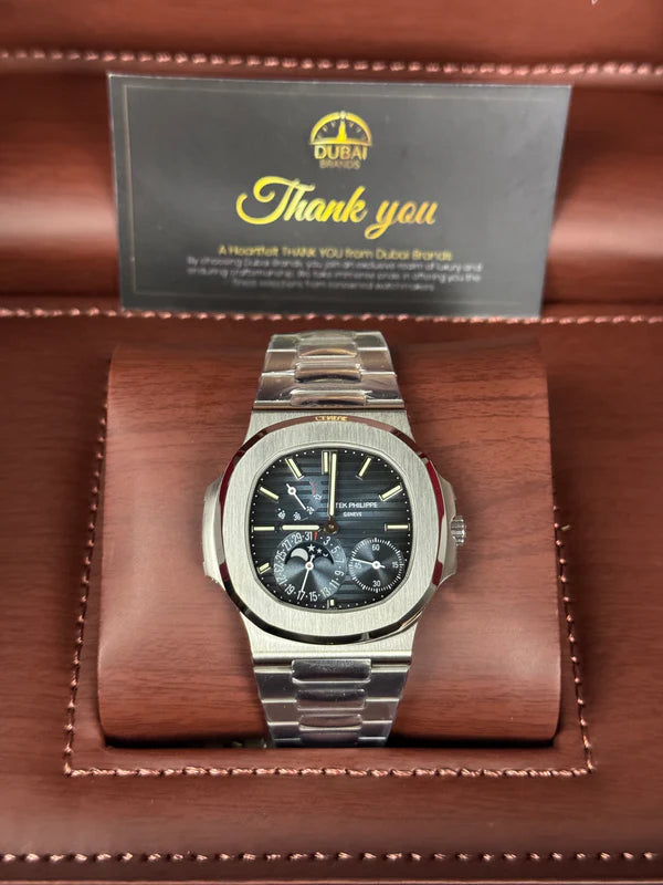 SC Patek Philippe Nautilus 40 Stainless Steel Grey Dial Integrated Bracelet