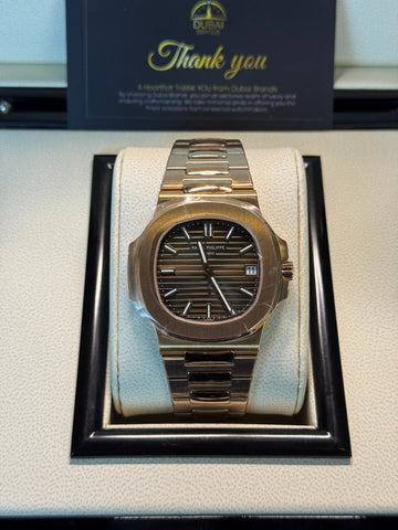 Patek Philippe Nautilus – Brown Horizontal Dial – Smooth Bezel – Two Tone Bracelet – Super Clone – 41mm