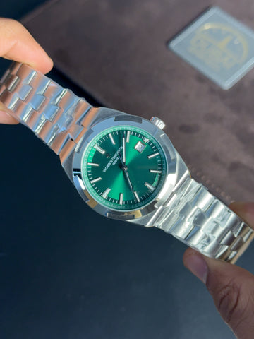 Vacheron Constantin Overseas Green Sunburst Dial Stainless Steel Integrated Bracelet