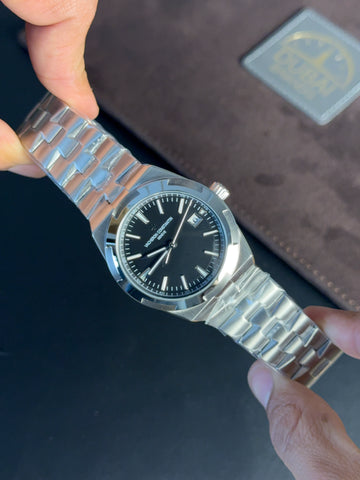 Vacheron Constantin Overseas Black Dial Stainless Steel Integrated Bracelet