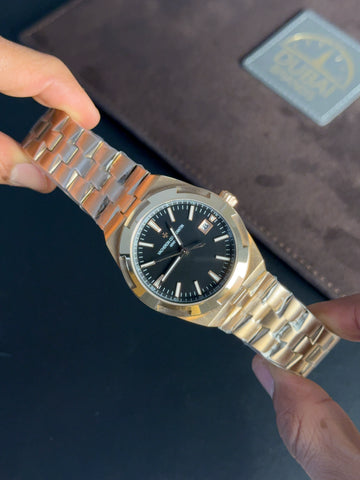 Vacheron Constantin Overseas Black Dial Gold Tone Stainless Steel Integrated Bracelet