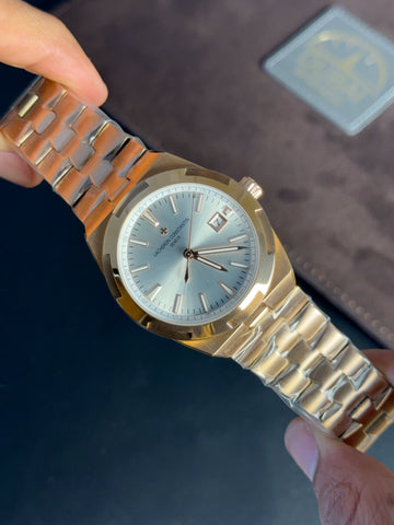 Vacheron Constantin Overseas Silver Sunburst Dial Gold Tone Stainless Steel Integrated Bracelet