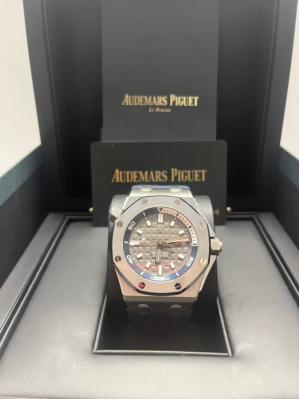 Audemars Piguet Royal Oak Offshore Diver Grey Dial