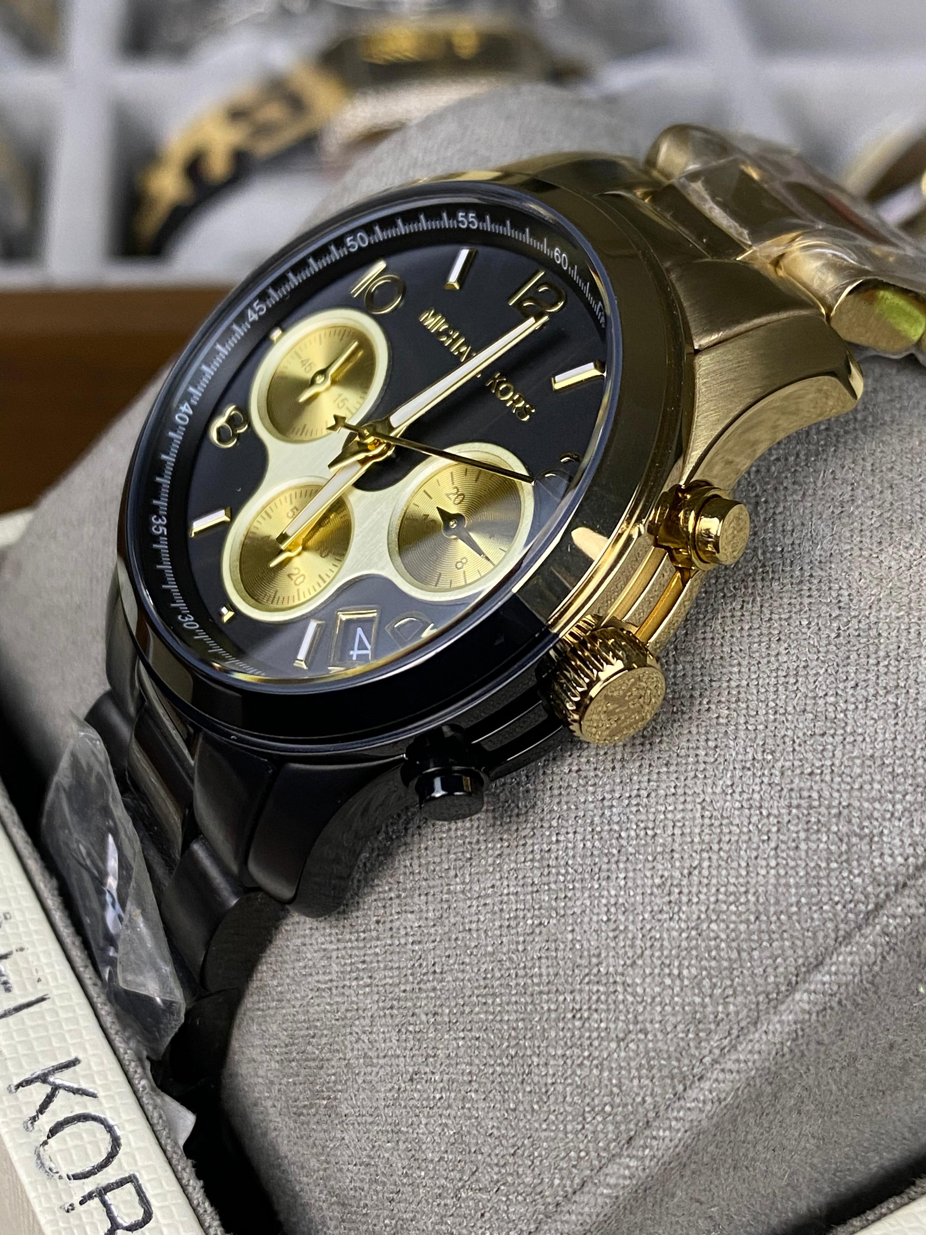 Michael Kors – Black & Gold Chronograph Dial – Two Tone