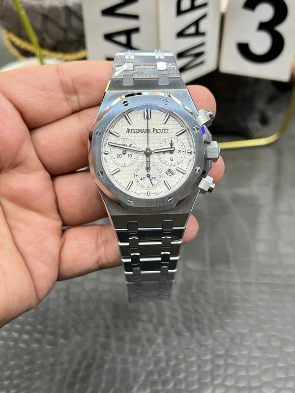 SC Audemars Piguet Royal Oak Chronograph 41 Stainless Steel White Dial Integrated Bracelet